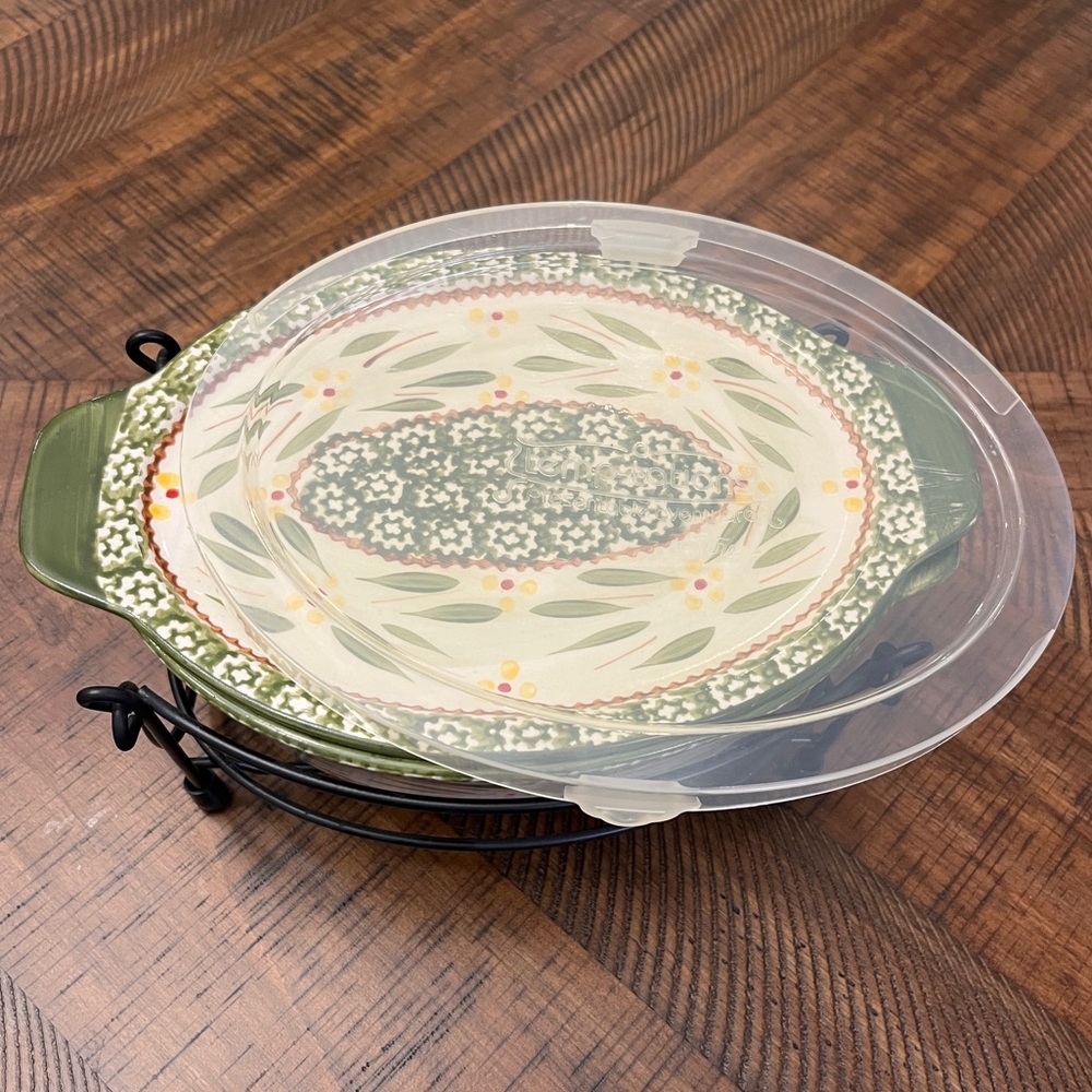 Temptations Old World Vintage 1.5 Quart Oval Covered Baking Dish Four Pi… - Picture 13 of 13